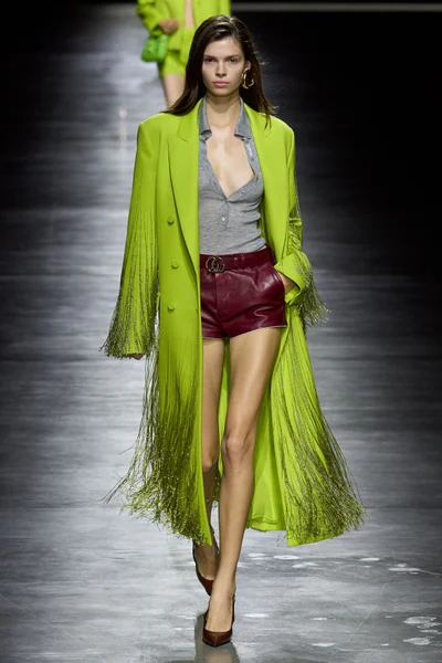 Look 21